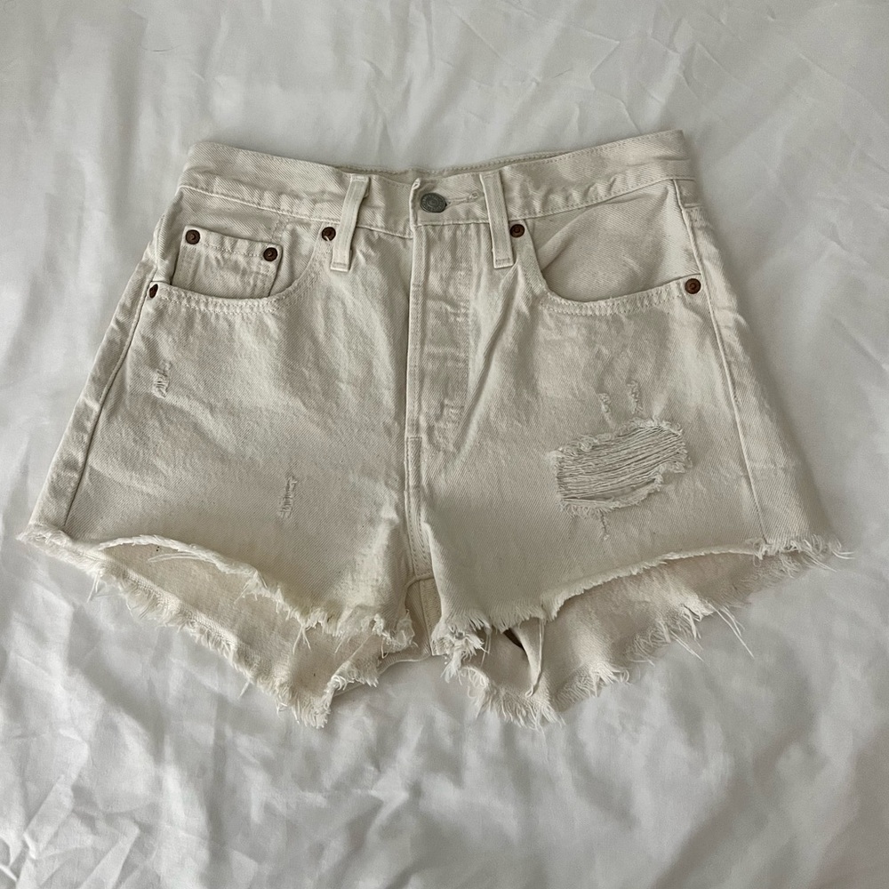 Levi's 501 Premium Cream Denim Shorts Distressed High-Waisted